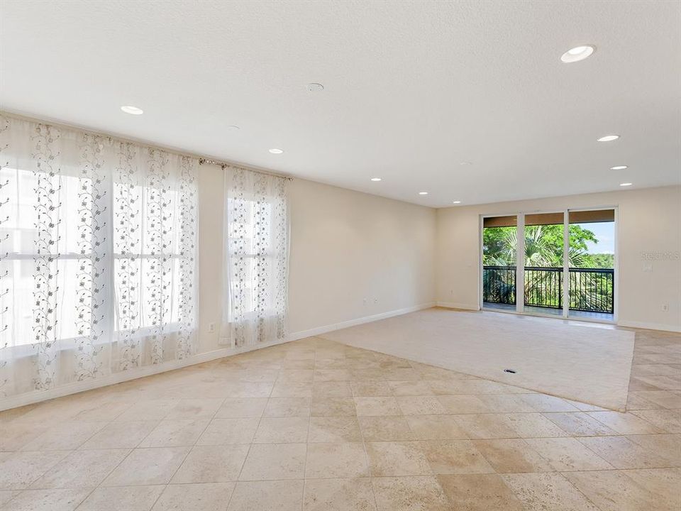 En Renta: $4,000 (4 camas, 4 baños, 4392 Pies cuadrados)