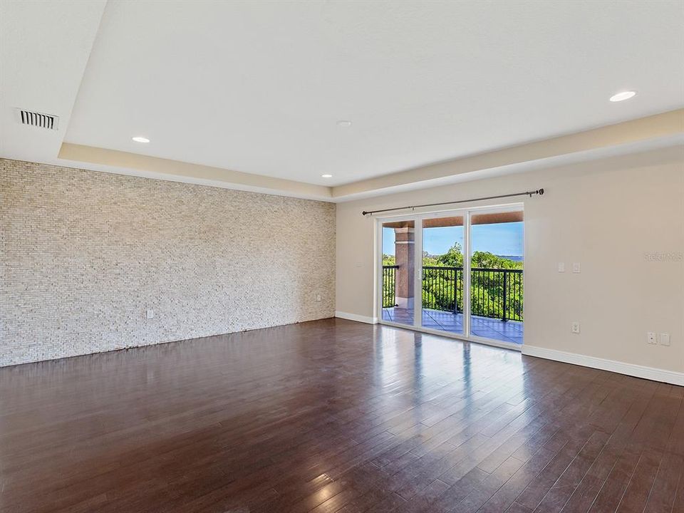 En Renta: $4,000 (4 camas, 4 baños, 4392 Pies cuadrados)