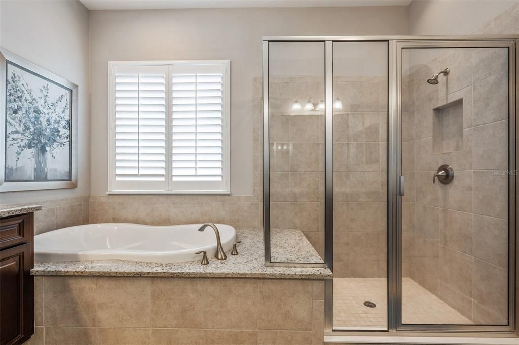 Active With Contract: $900,000 (4 beds, 3 baths, 3802 Square Feet)