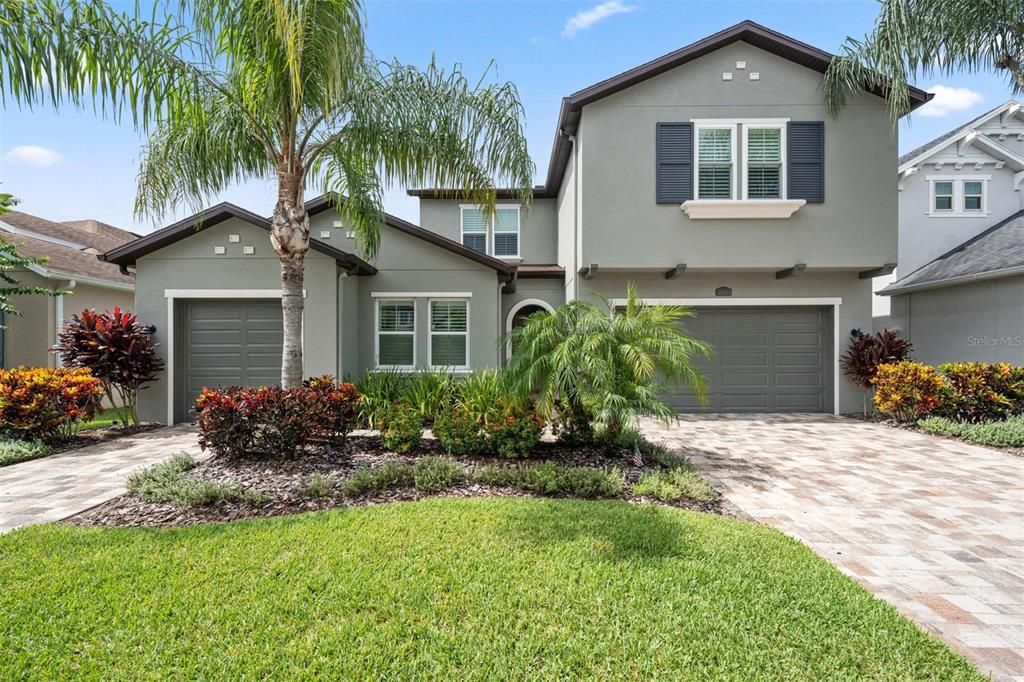 Active With Contract: $900,000 (4 beds, 3 baths, 3802 Square Feet)