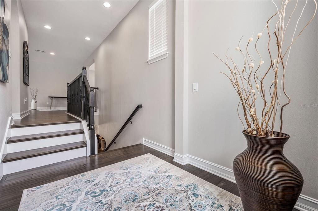 Active With Contract: $900,000 (4 beds, 3 baths, 3802 Square Feet)