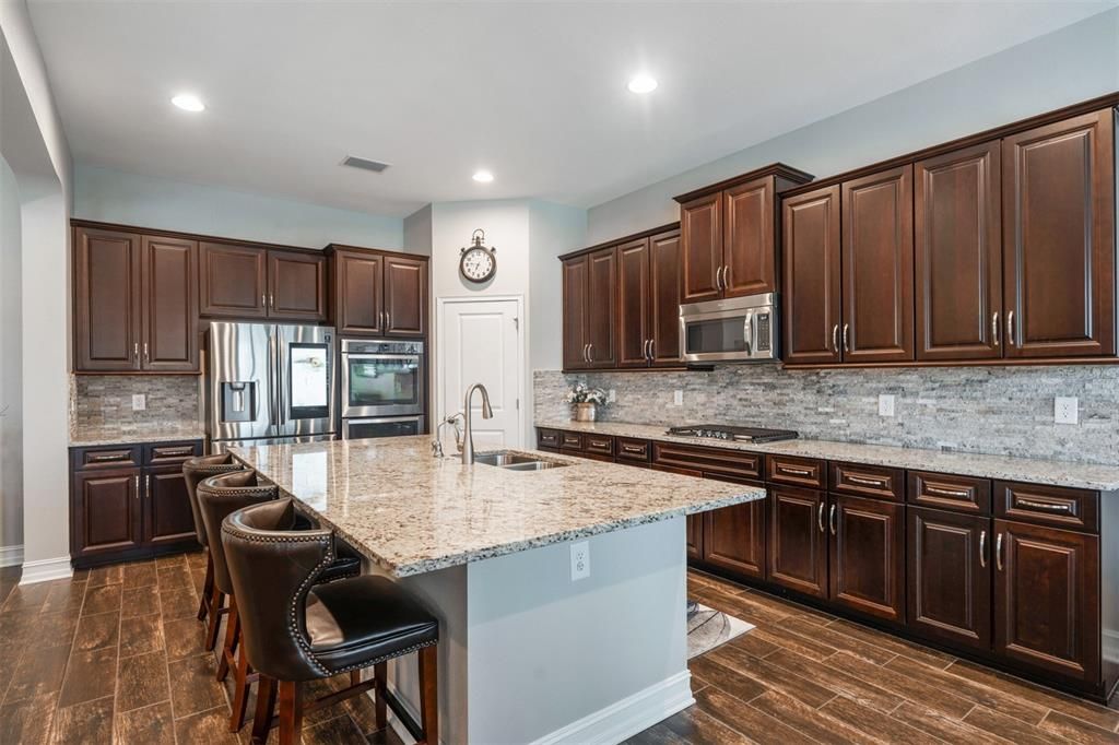 Active With Contract: $900,000 (4 beds, 3 baths, 3802 Square Feet)