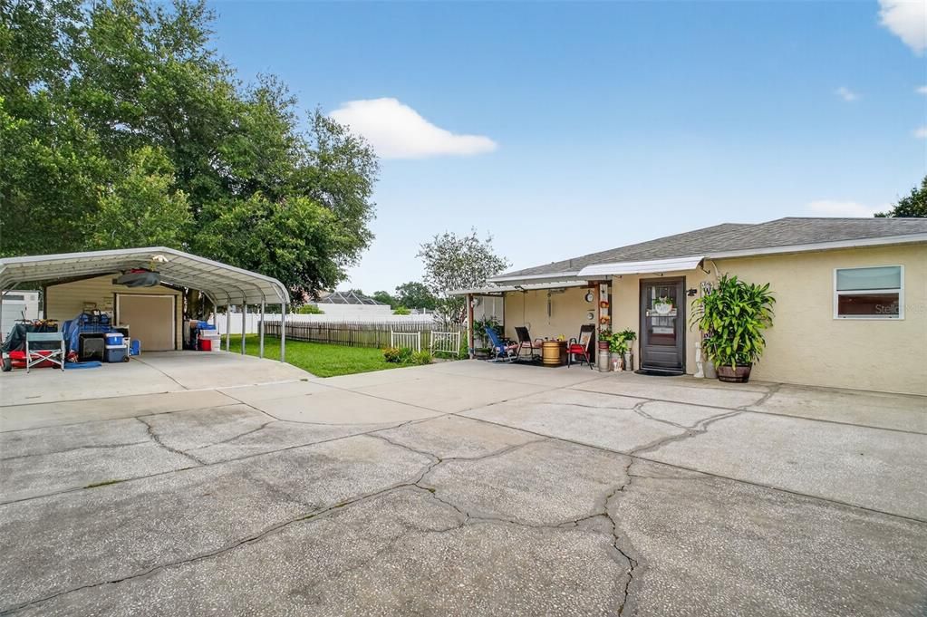 For Sale: $340,000 (3 beds, 2 baths, 2076 Square Feet)