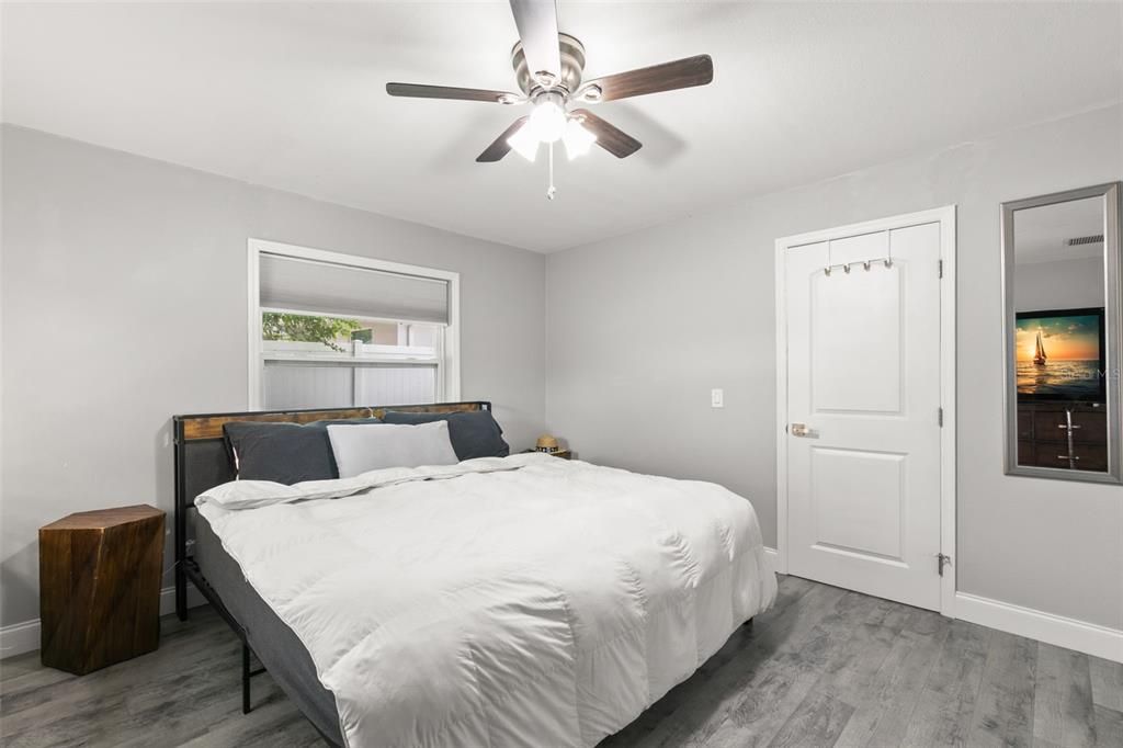 出租: $3,200 (3 贝兹, 2 浴室, 1530 平方英尺)