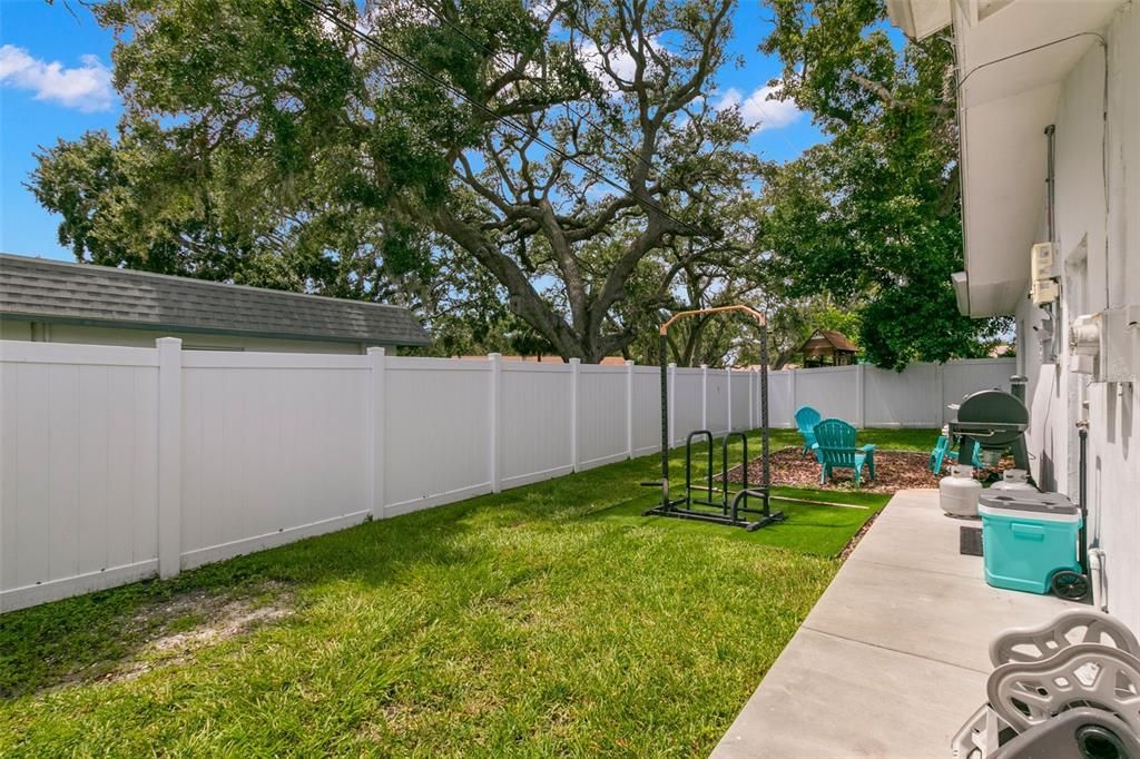 出租: $3,200 (3 贝兹, 2 浴室, 1530 平方英尺)