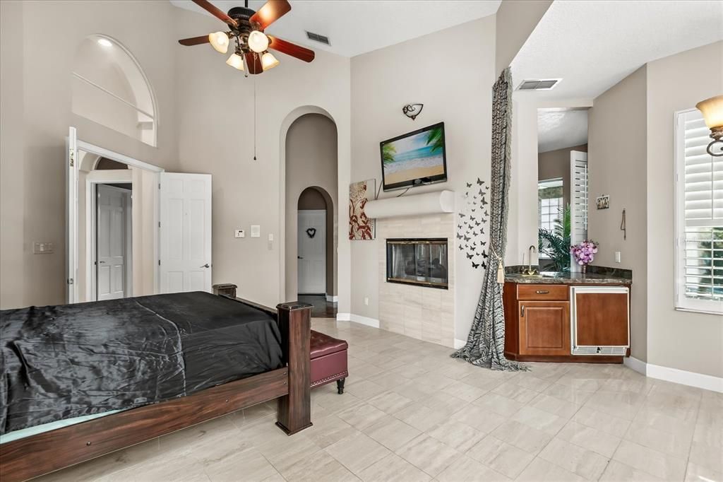 待售: $1,020,000 (4 贝兹, 3 浴室, 3691 平方英尺)