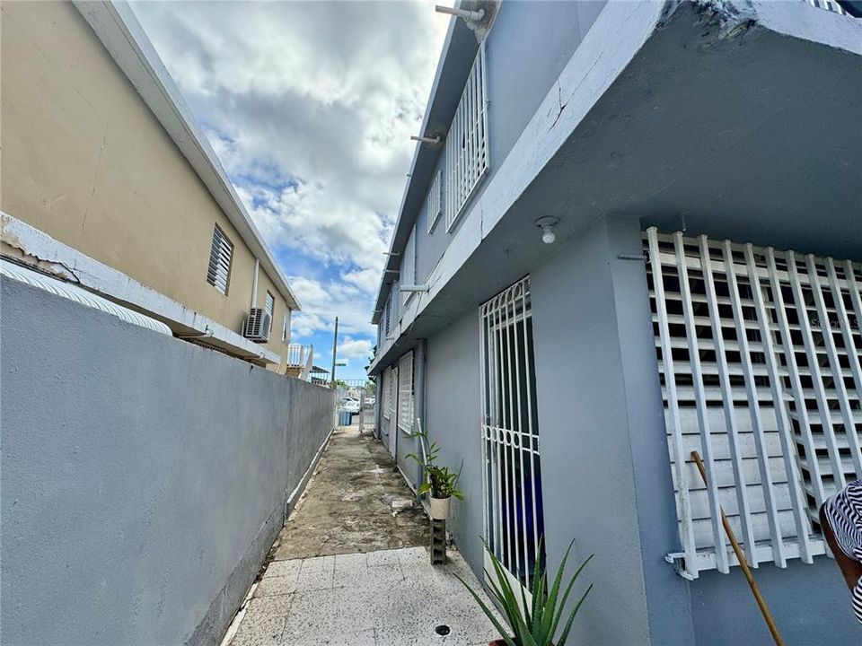 На продажу: $315,000 (8 спален, 0 ванн, 2500 Квадратных фут)