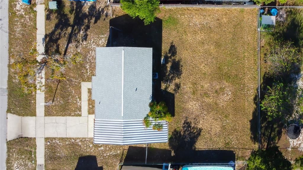 待售: $160,000 (2 贝兹, 1 浴室, 660 平方英尺)