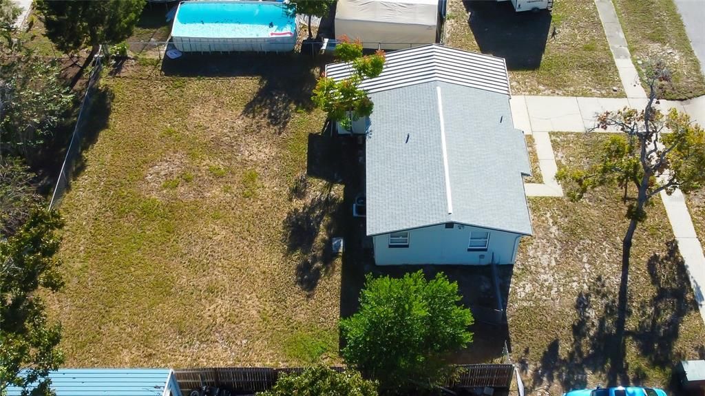 待售: $160,000 (2 贝兹, 1 浴室, 660 平方英尺)