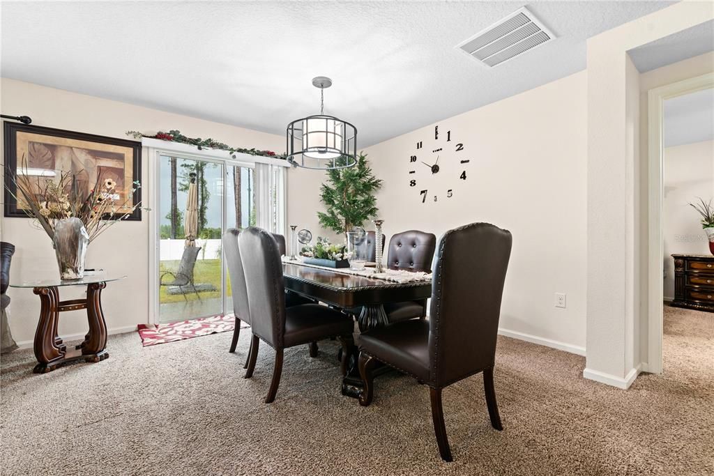 待售: $289,990 (4 贝兹, 2 浴室, 1856 平方英尺)