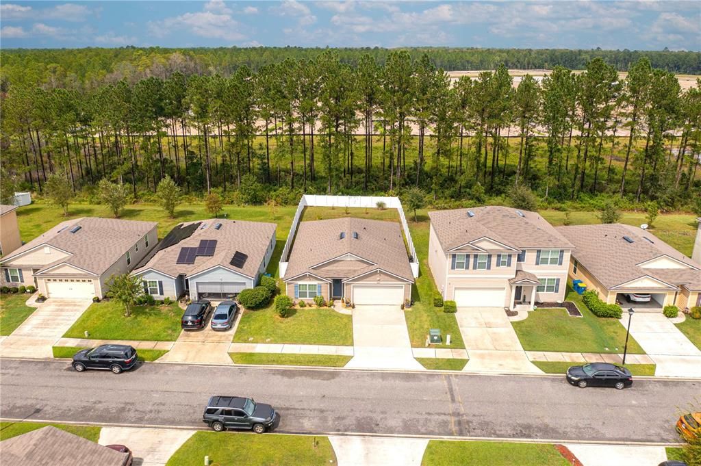 待售: $289,990 (4 贝兹, 2 浴室, 1856 平方英尺)