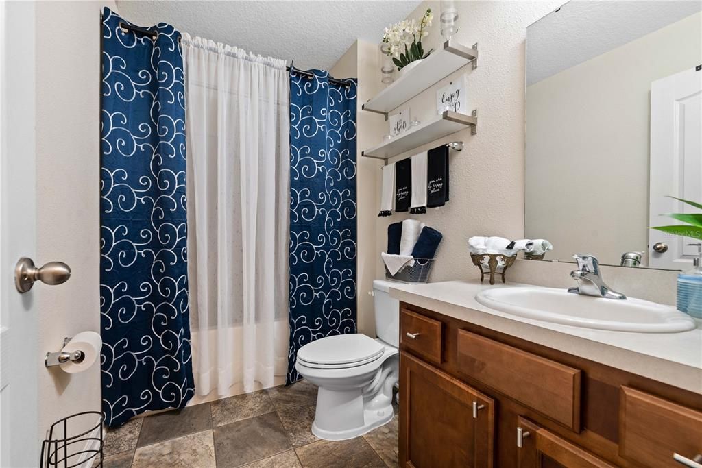 待售: $289,990 (4 贝兹, 2 浴室, 1856 平方英尺)