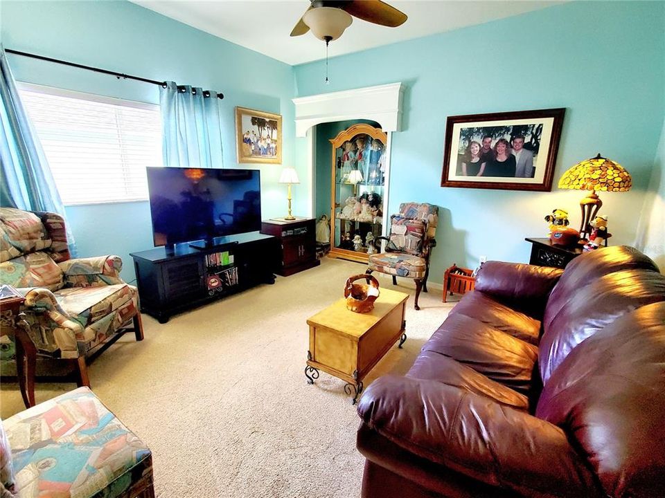 Active With Contract: $639,900 (4 beds, 3 baths, 3247 Square Feet)