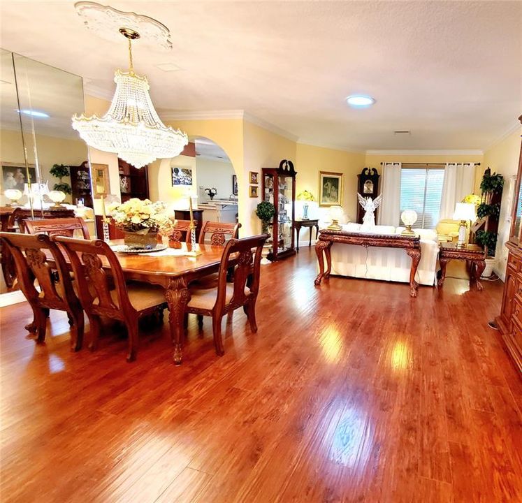 Active With Contract: $639,900 (4 beds, 3 baths, 3247 Square Feet)