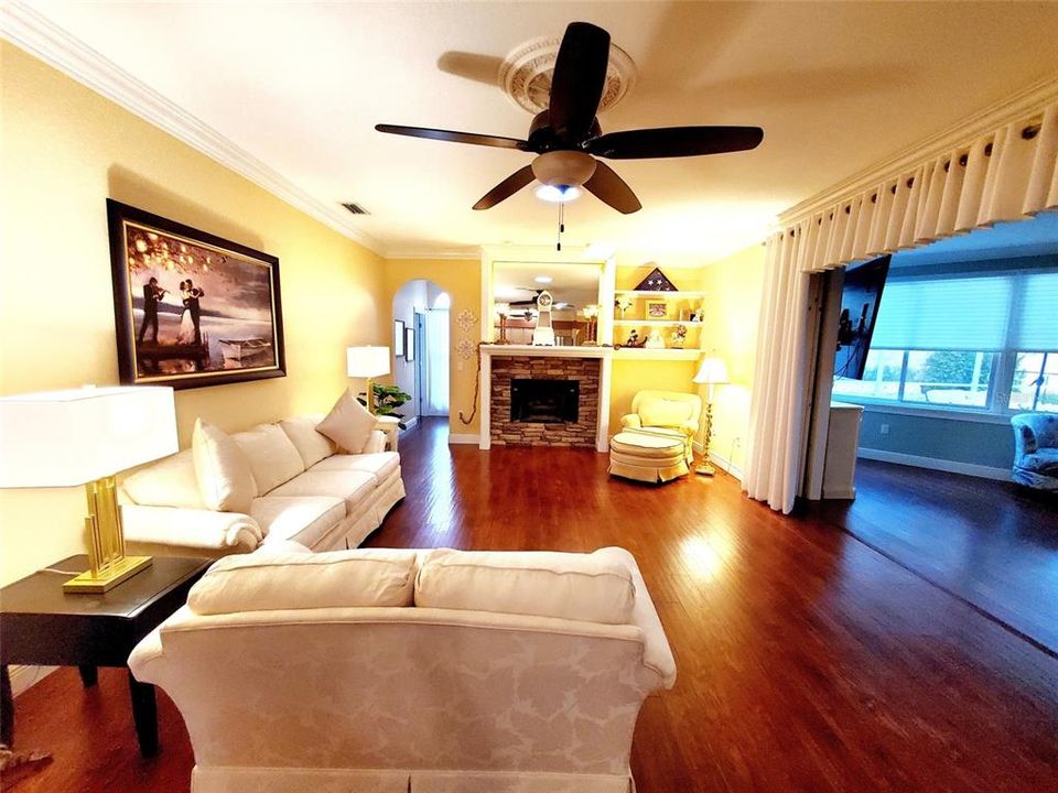 Active With Contract: $639,900 (4 beds, 3 baths, 3247 Square Feet)