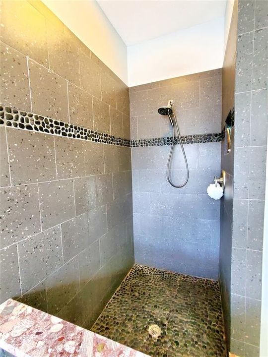 Active With Contract: $639,900 (4 beds, 3 baths, 3247 Square Feet)