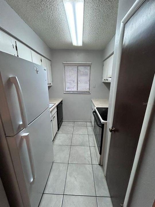 На продажу: $130,000 (1 спален, 1 ванн, 666 Квадратных фут)