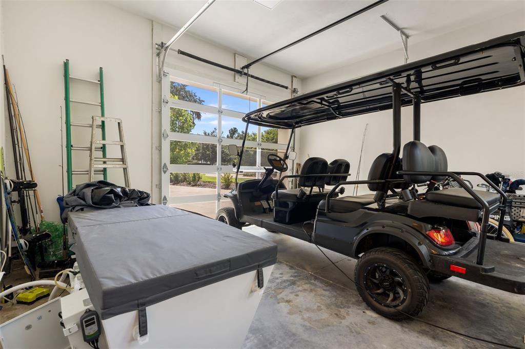 For Sale: $2,650,000 (6 beds, 4 baths, 6973 Square Feet)