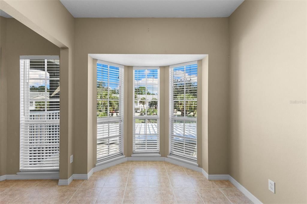 For Rent: $1,900 (2 beds, 2 baths, 1358 Square Feet)