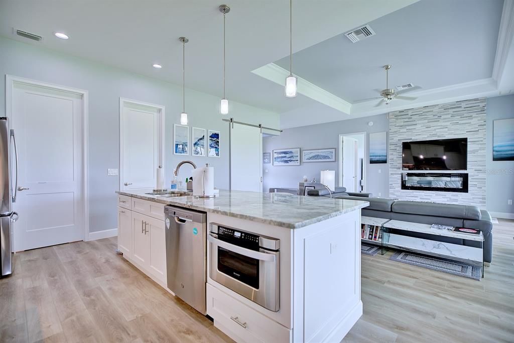 Active With Contract: $509,000 (3 beds, 3 baths, 2169 Square Feet)