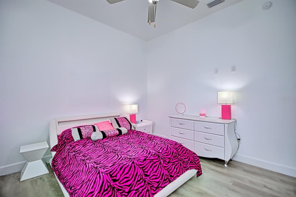 Active With Contract: $509,000 (3 beds, 3 baths, 2169 Square Feet)