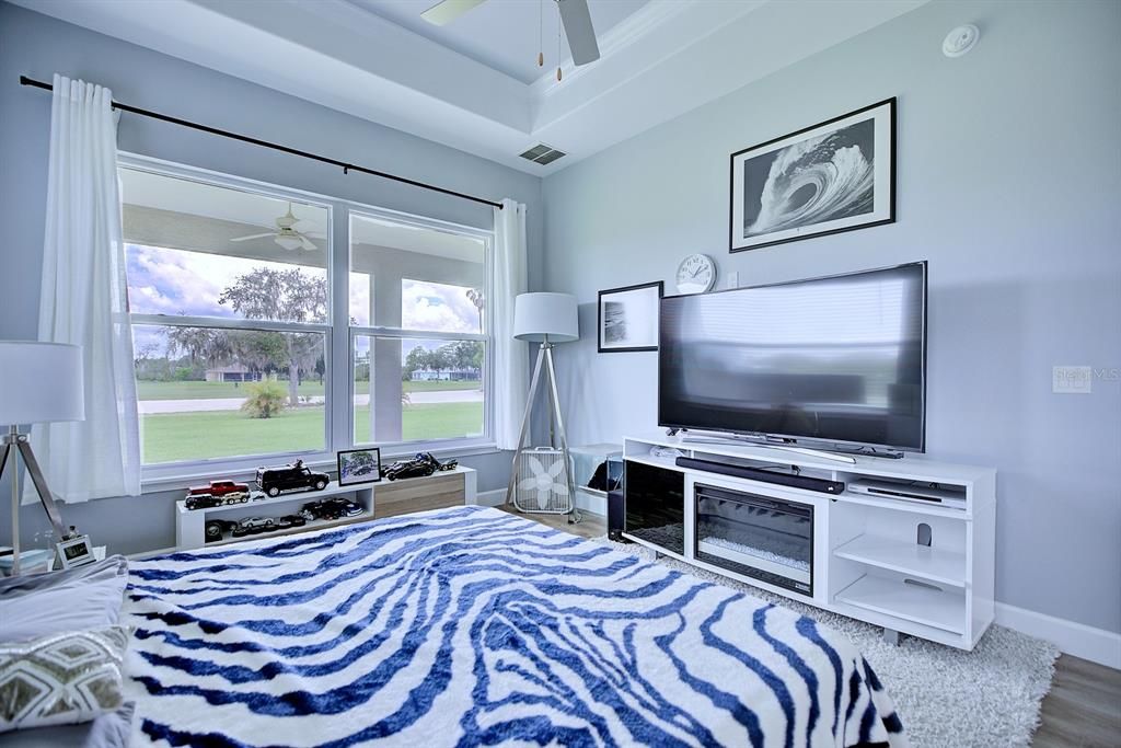 Active With Contract: $509,000 (3 beds, 3 baths, 2169 Square Feet)