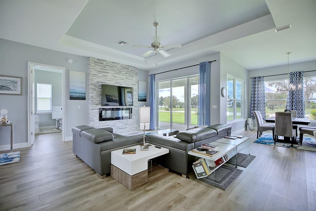 Active With Contract: $509,000 (3 beds, 3 baths, 2169 Square Feet)