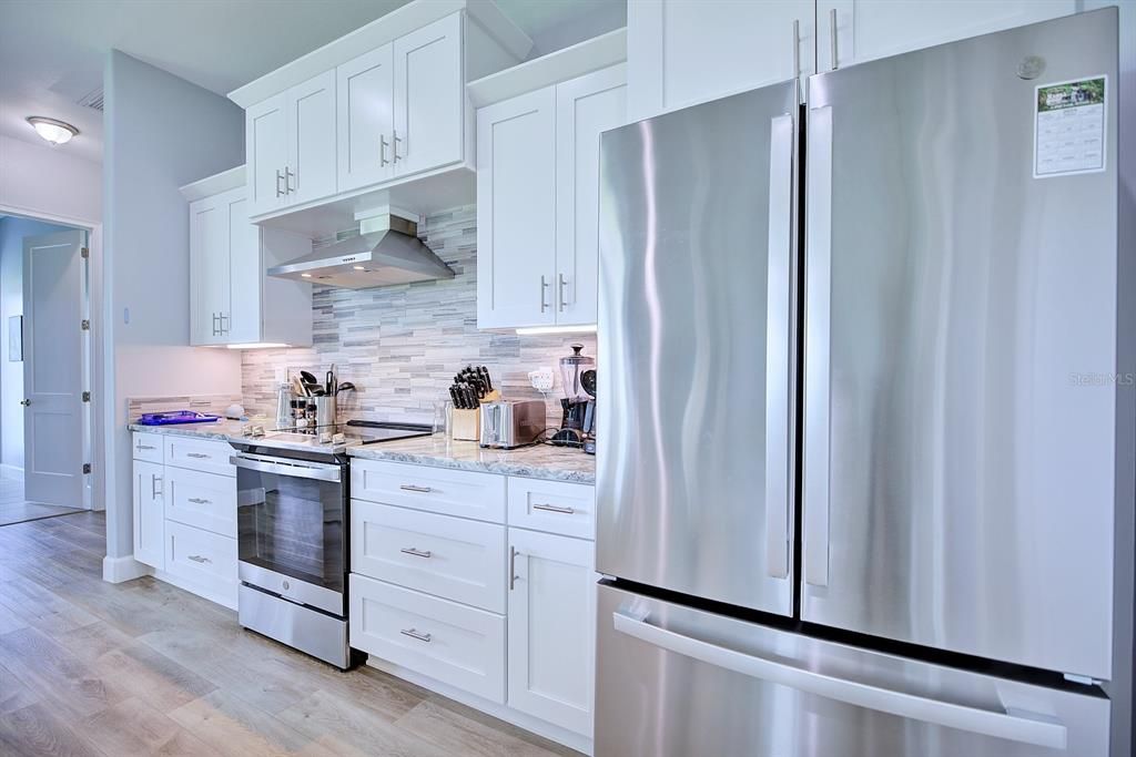 Active With Contract: $509,000 (3 beds, 3 baths, 2169 Square Feet)