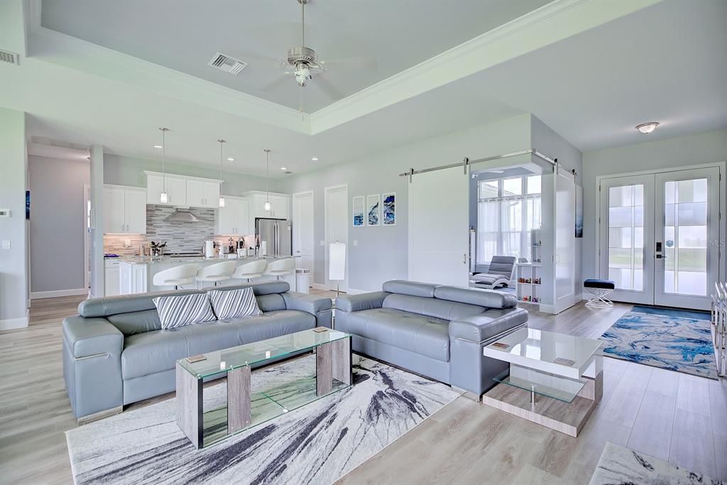 Active With Contract: $509,000 (3 beds, 3 baths, 2169 Square Feet)