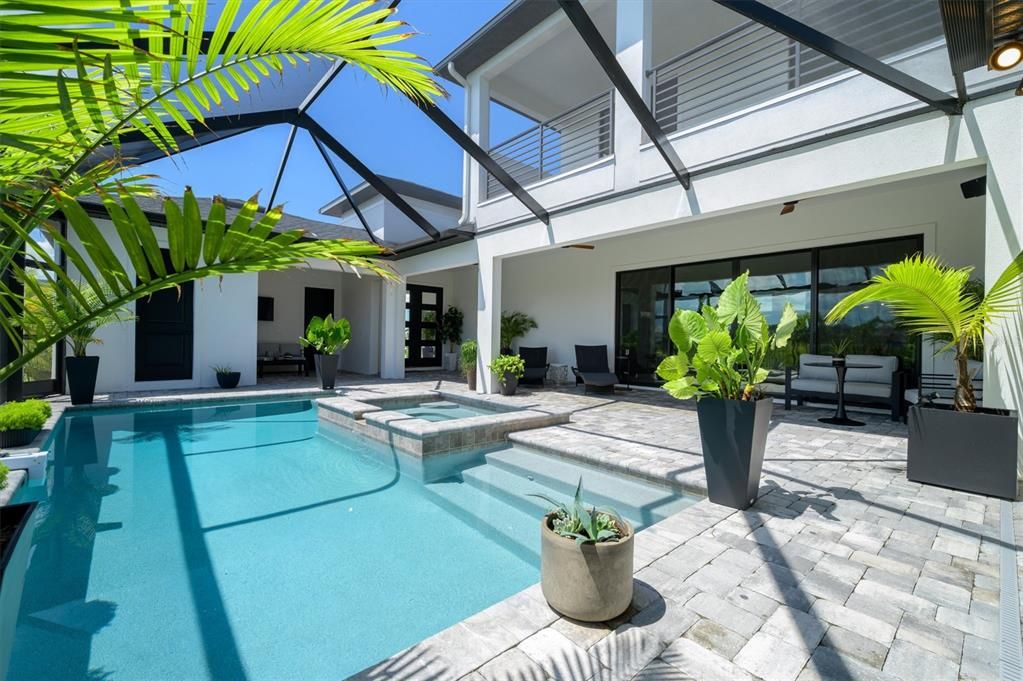 For Sale: $969,900 (5 beds, 4 baths, 3271 Square Feet)