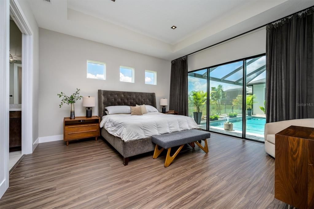 For Sale: $969,900 (5 beds, 4 baths, 3271 Square Feet)