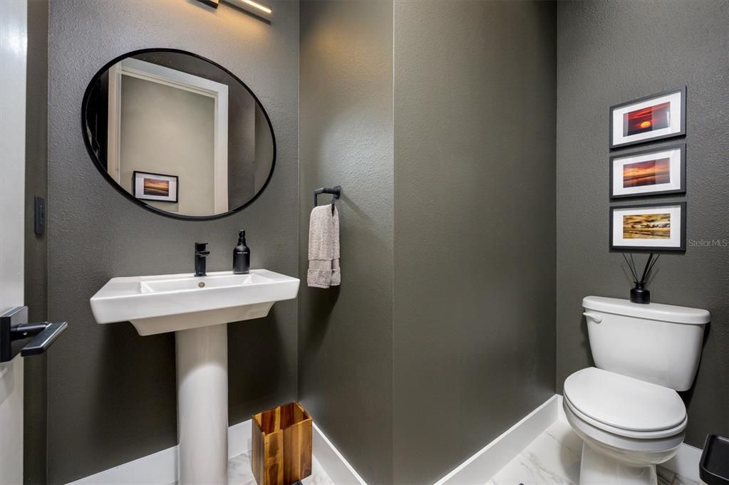 For Sale: $969,900 (5 beds, 4 baths, 3271 Square Feet)