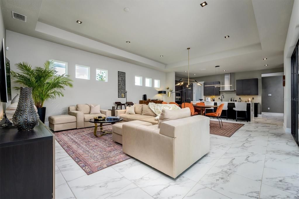 For Sale: $969,900 (5 beds, 4 baths, 3271 Square Feet)