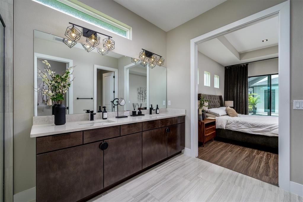 For Sale: $969,900 (5 beds, 4 baths, 3271 Square Feet)