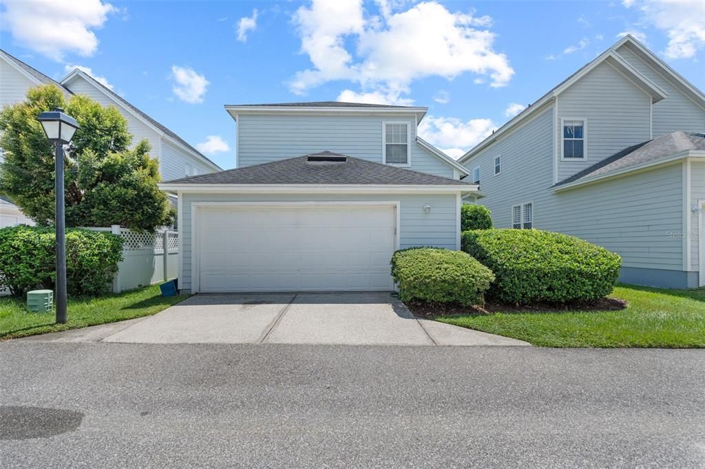 合同活跃: $728,000 (4 贝兹, 3 浴室, 2077 平方英尺)