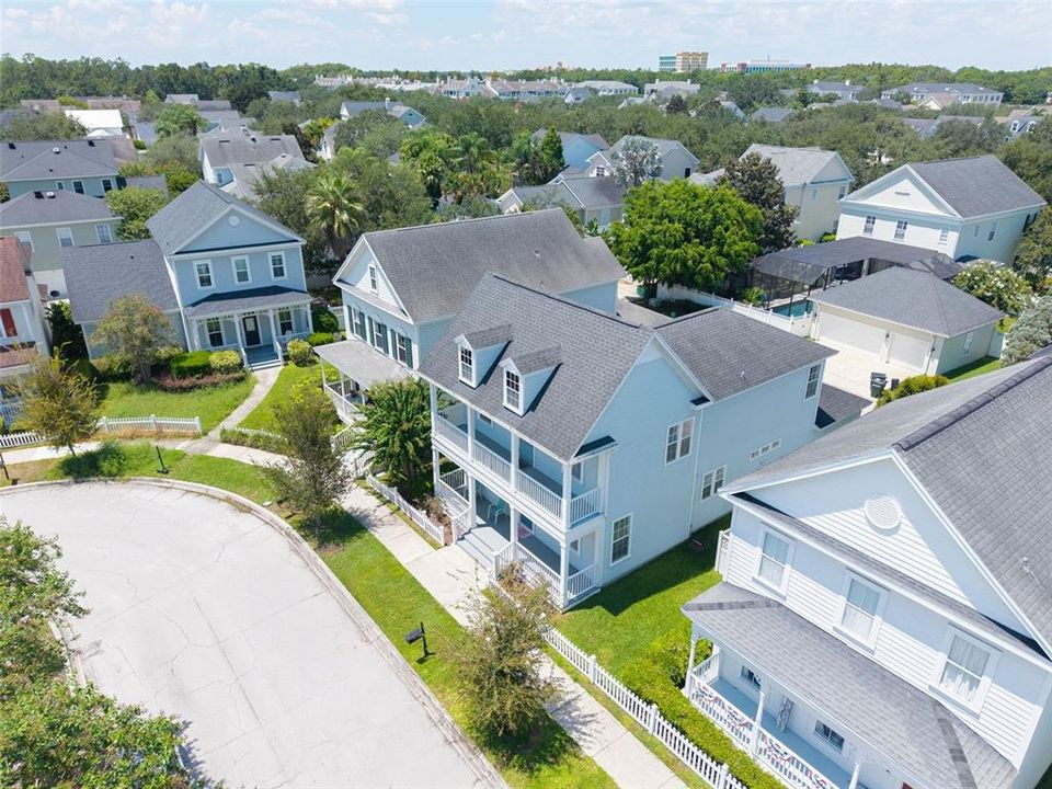 合同活跃: $728,000 (4 贝兹, 3 浴室, 2077 平方英尺)