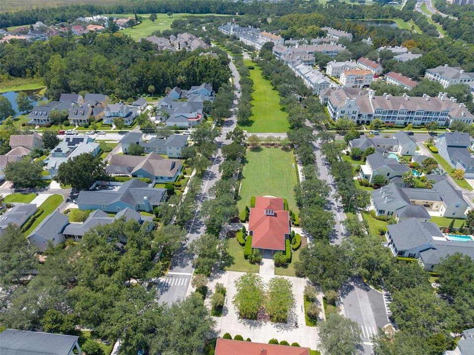 合同活跃: $728,000 (4 贝兹, 3 浴室, 2077 平方英尺)