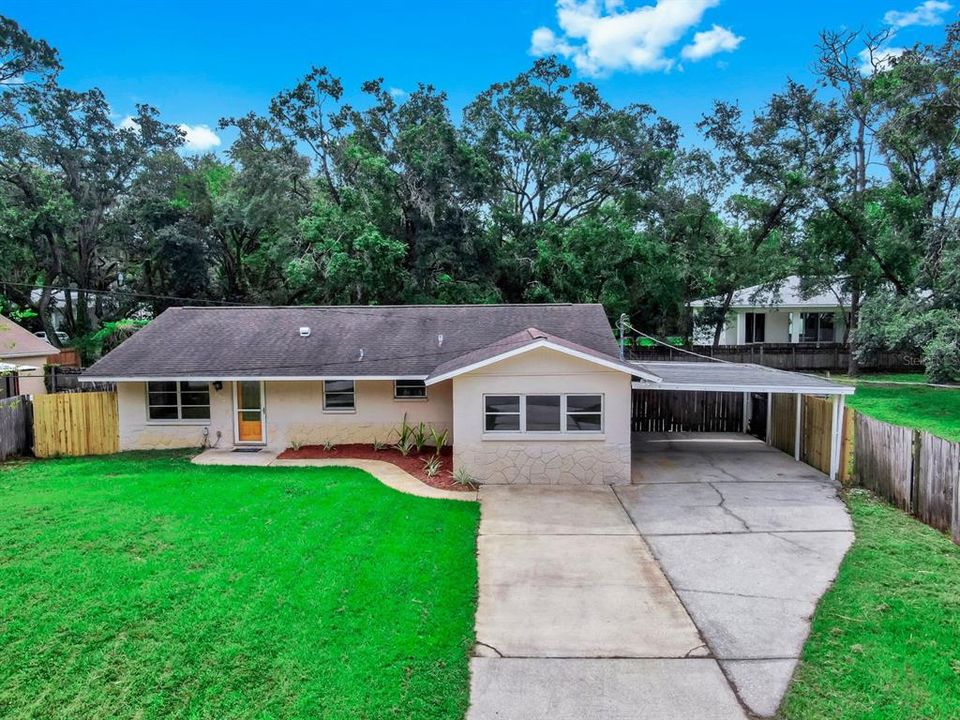 For Sale: $320,000 (3 beds, 1 baths, 1444 Square Feet)