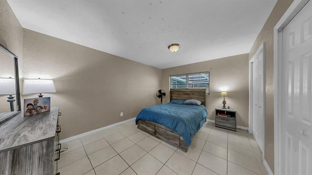 For Sale: $320,000 (3 beds, 1 baths, 1444 Square Feet)