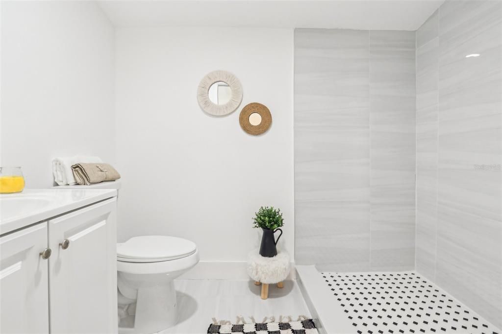 En Venta: $287,900 (3 camas, 2 baños, 770 Pies cuadrados)