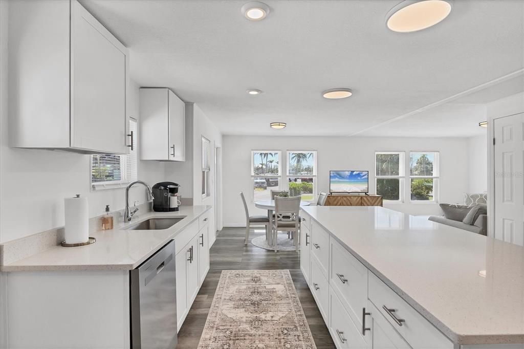 For Rent: $3,300 (3 beds, 2 baths, 900 Square Feet)