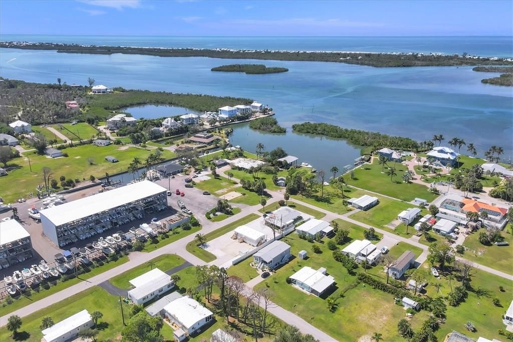 For Rent: $3,300 (3 beds, 2 baths, 900 Square Feet)