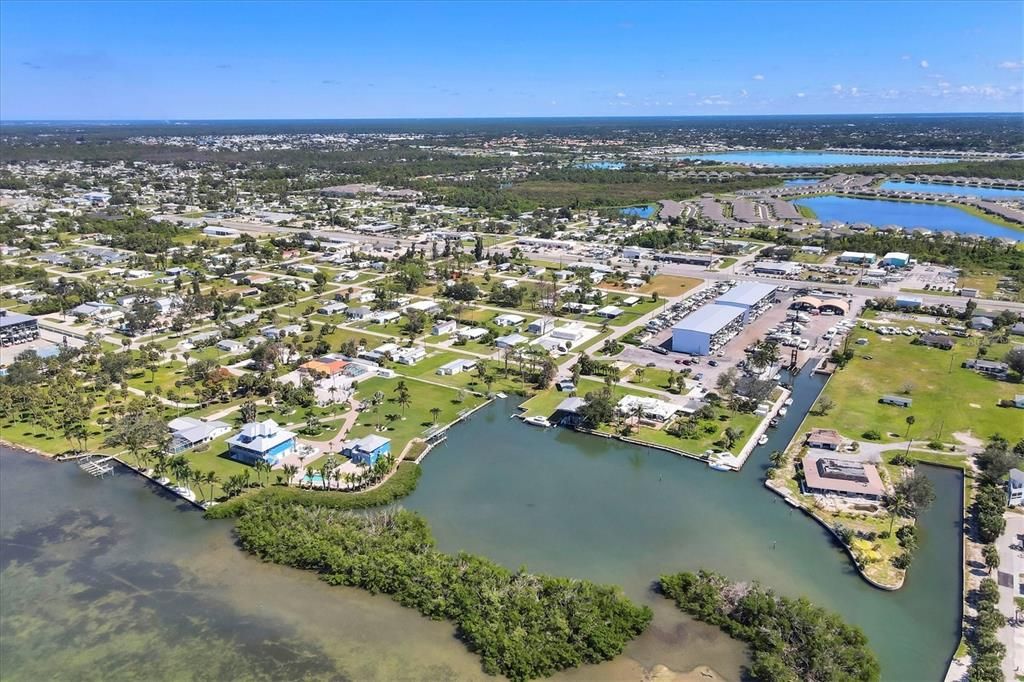 For Rent: $3,300 (3 beds, 2 baths, 900 Square Feet)