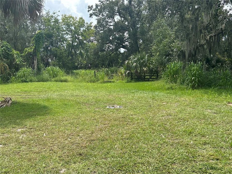 待售: $60,000 (0.14 acres)