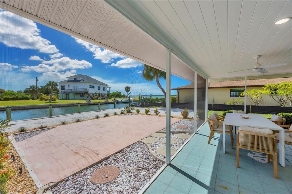 For Rent: $7,500 (2 beds, 2 baths, 1394 Square Feet)