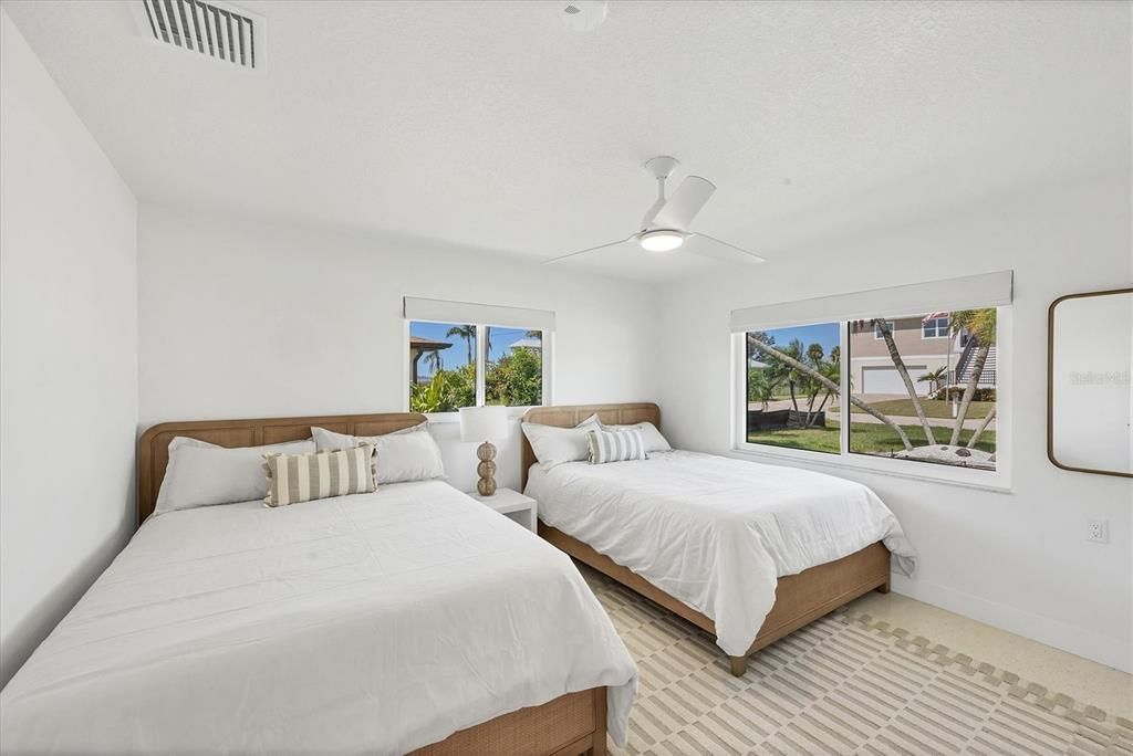 For Rent: $7,500 (2 beds, 2 baths, 1394 Square Feet)