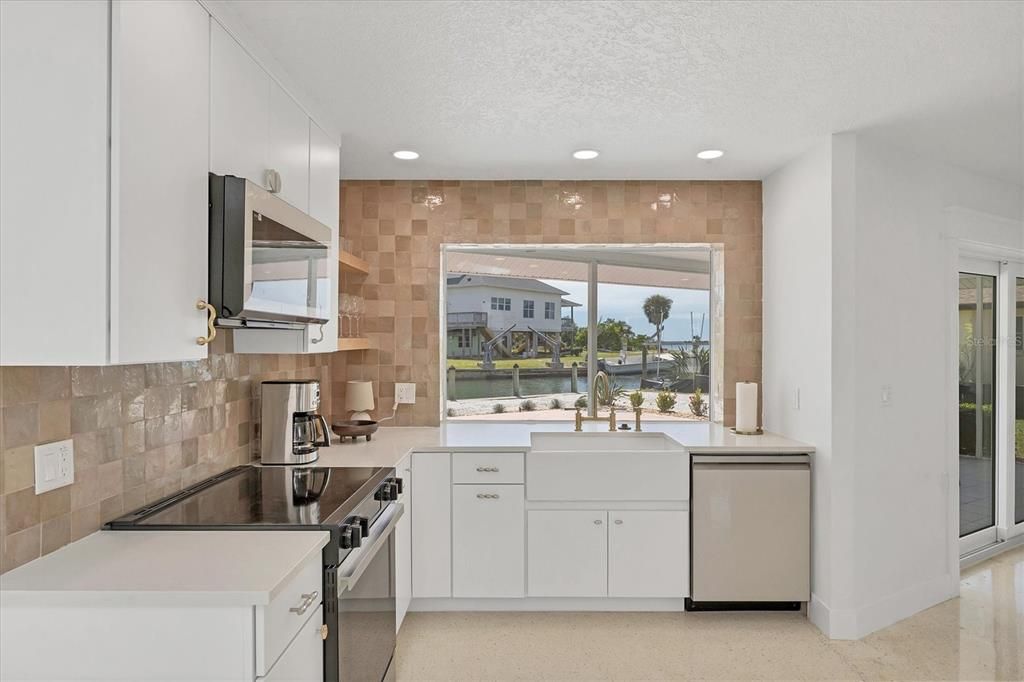 For Rent: $7,500 (2 beds, 2 baths, 1394 Square Feet)