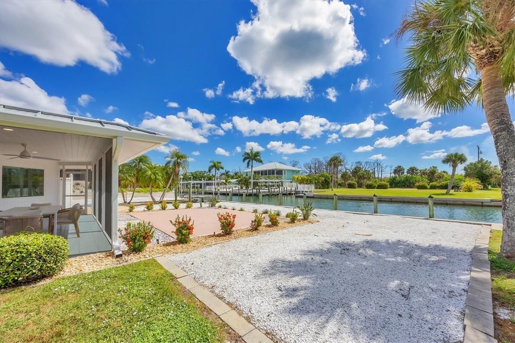 For Rent: $7,500 (2 beds, 2 baths, 1394 Square Feet)