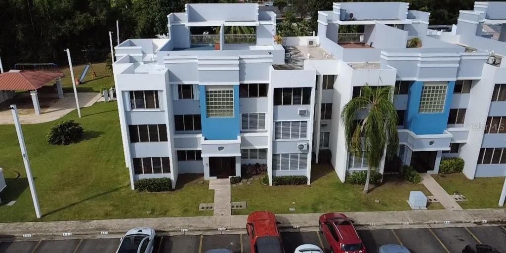 На продажу: $364,900 (3 спален, 2 ванн, 1922 Квадратных фут)