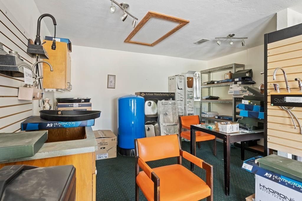 На продажу: $315,000 (0 спален, 0 ванн, 1500 Квадратных фут)